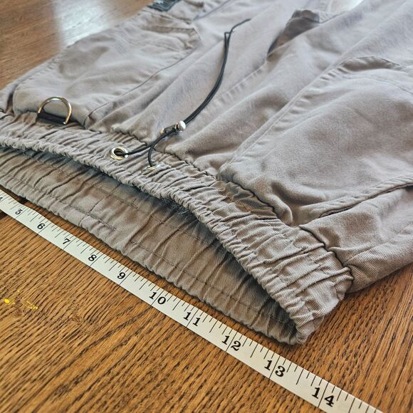 Boohoo Light Gray Cargo Joggers - Picture 5 of 10